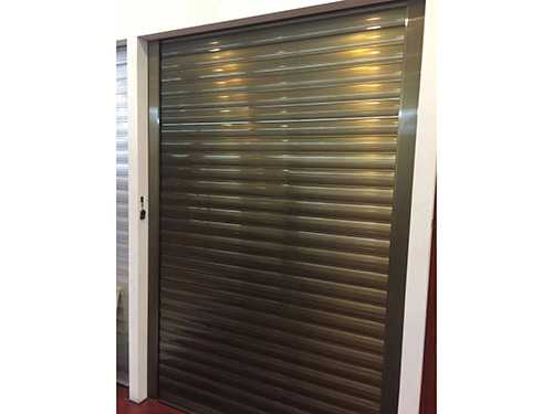 東莞電動(dòng)卷閘門(mén)的三大特性